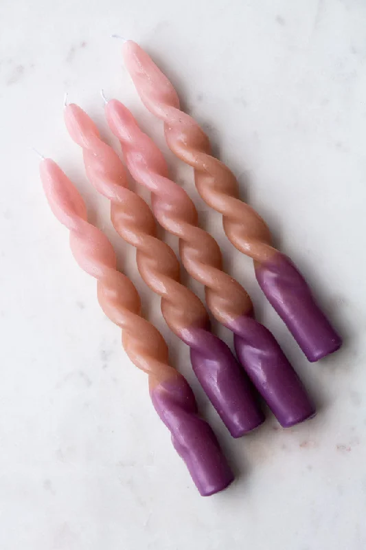 Set Of 4 Spiral Pink Ombre Dinner Candles