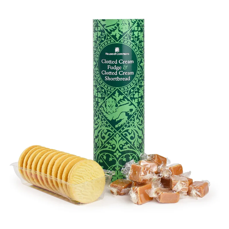 Green Lion Shortbread and Fudge Tube